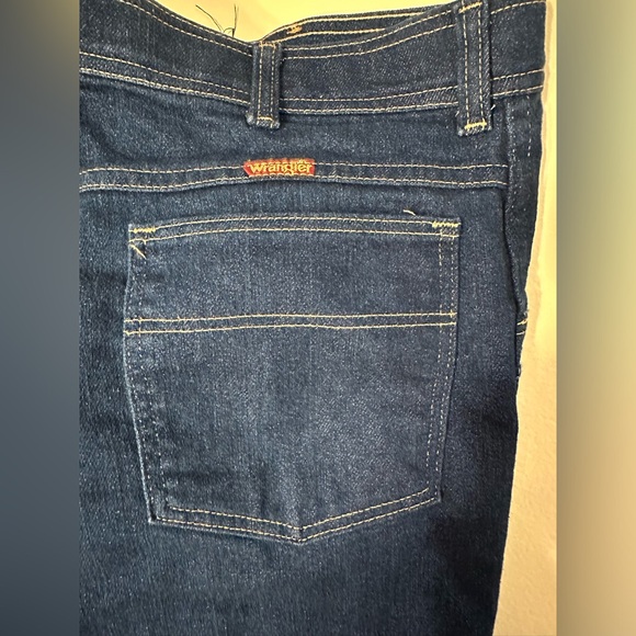 Vintage 70’s Wrangler dark wash denim blue jeans made in USA - Picture 4 of 9